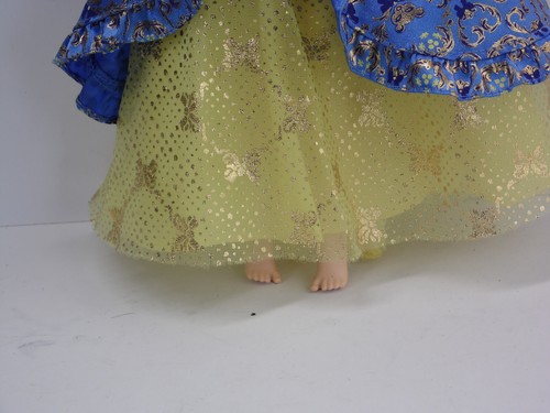 Ever After High Doll BLONDIE LOCKS Goldie Thronecoming - Mattel - Missing Hand - Picture 5 of 6