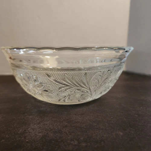 Vintage Anchor Hocking Tiara Sandwich Pattern Clear Bowl Scallop Edge