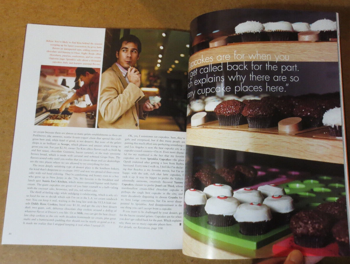 ENTREE Fashion Magazine Catalog Tomas Maier Bottega Veneta JOEL STEIN Handbags