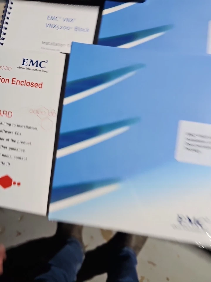 EMC VNX5200 software kit.     #y21 - Image 4 of 4