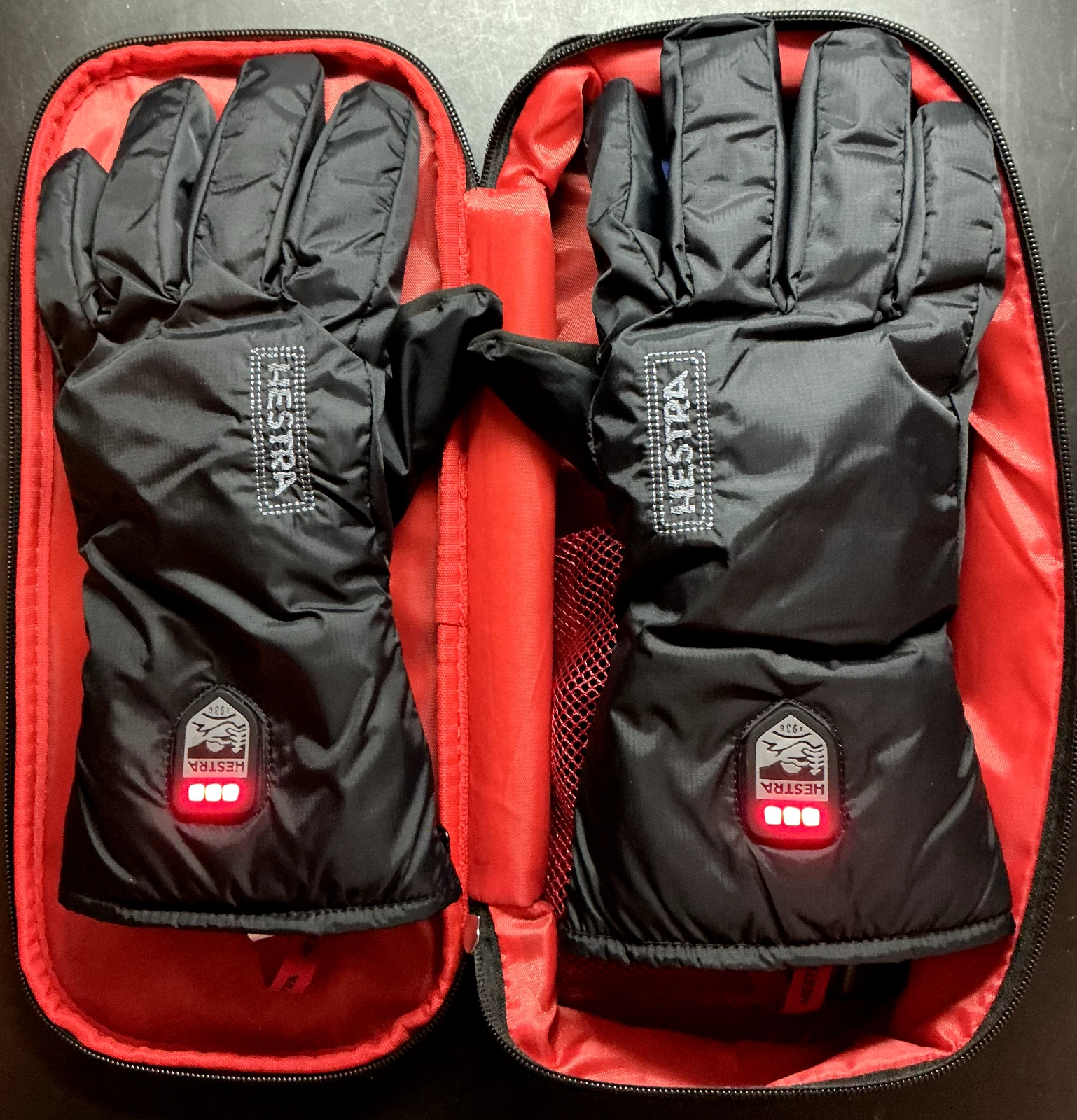 Hestra Rechargeable USB Heated Liner Ski Snowboard Unisex Gloves S-7 New In Case
Opens in a new wind