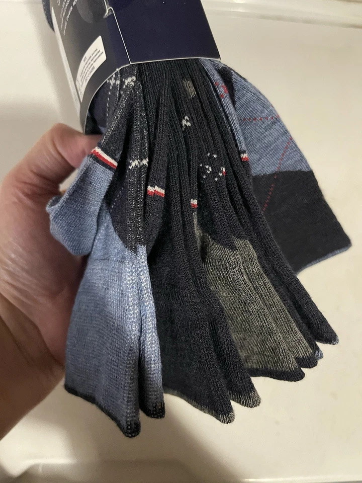New Tommy Hilfiger Socks Men’s 5 Pairs Multicolor Dress Crew Socks Casual Preppy - Image 3 of 4