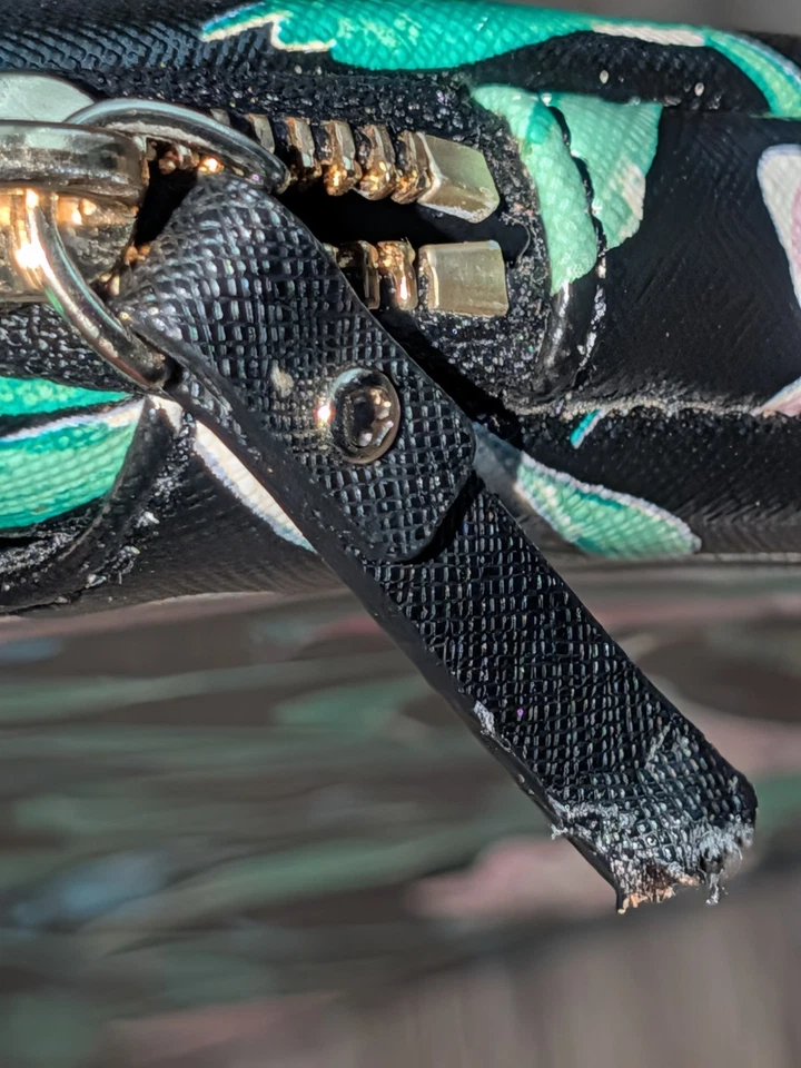 Kate Spade New York Laptop Sleeve Case Jardin Black Floral 13 Inch Hummingbird - Image 3 of 4