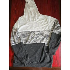 The Unbranded Brand Mens Colorblock Camo Pullover Hoodie Size Large