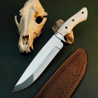 Gift-Ready  Hunting  Steel Knife Full Tang Hunt it Hunt + Leather Sheath