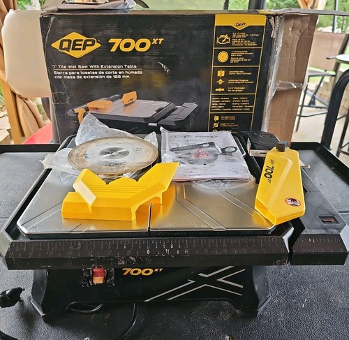 QEP 700XT Wet Tile Saw 3/4 HP 7" Blade With Extension USED