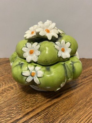 Vintage 1967 Inarco E 2862 Japan Green Apple and Daisy Lidded Dish