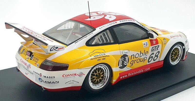 Autoart 1/18 Scale Diecast 80582 - Porsche 911 GT3 RSR 2005 FIA Round 9 Marsh - Image 2 of 4