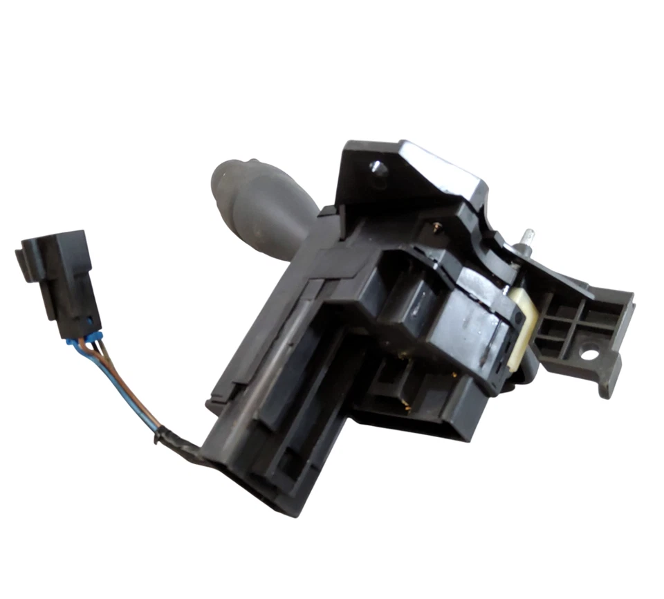 SMP DS668 Turn Signal Lever Fits 95-05 Chevrolet Cavalier And Pontiac Sunfire - Image 4 of 4