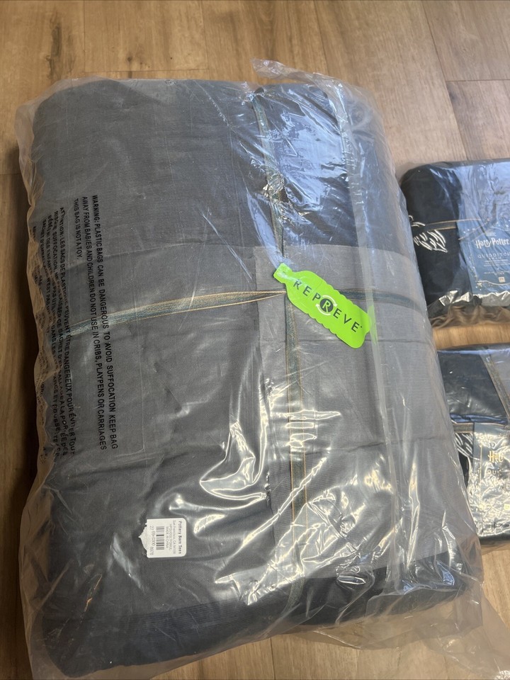 Pottery Barn Teen Harry Potter Quidditch Team Full/Queen Quilt