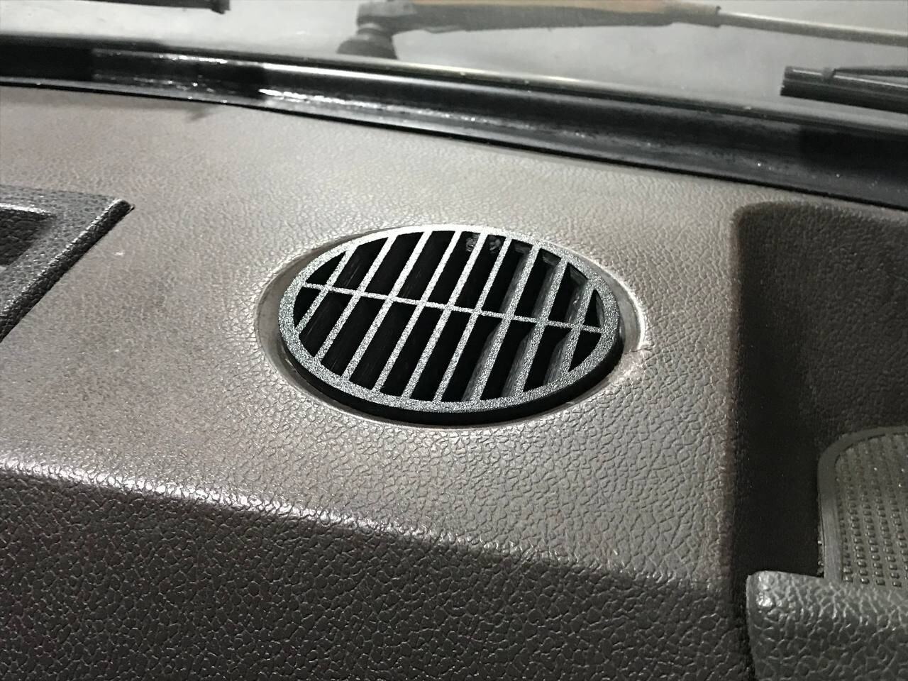 LAND ROVER RANGE ROVER CLASSIC 1970-94 HARD DASH DEMISTER VENT TEXTURE ...