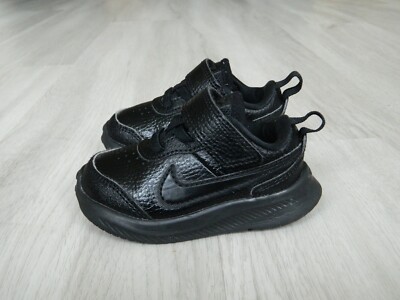 Nike Varsity Leather TDV Kleinkind Turnschuhe schwarz Größe Säuglinge 3,5/19,5