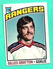 (1) GILLES GRATTON 1976-77 O-PEE-CHEE # 28 RANGERS GOALIE EX/EX+ CARD (H3128)