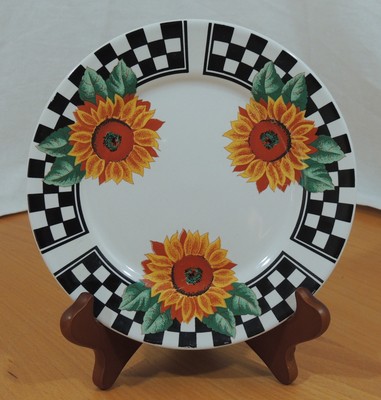 checkered with sunflowers