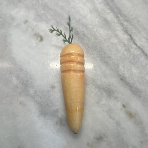 Alabaster stone carrot 6”
