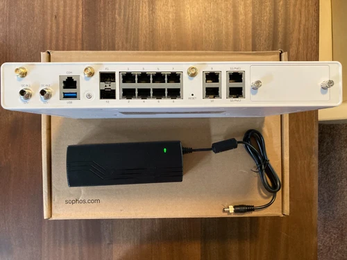 Sophos XGS 126 W  Security Appliance Firewall XGS126w [OVP]
