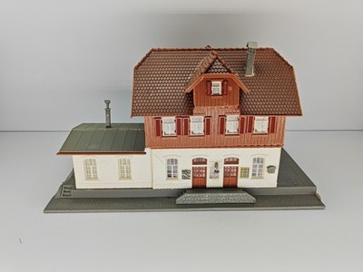 Faller u.a.  H0  Bahnhof Mittelstadt 