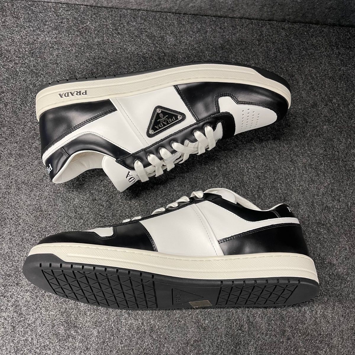 PRADA Downtown Lace-Up Sneakers Men's Size 8.5 Black/White image 2