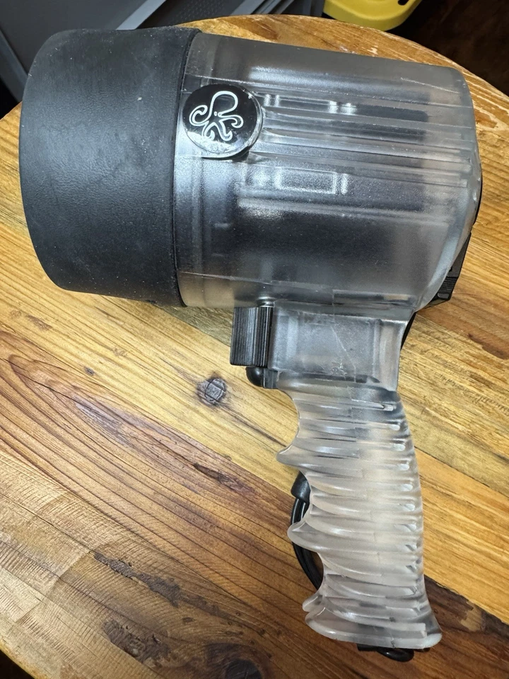 Linterna Subacuática Ikelite RCD Buceo en Mar Profundo Luz Color Claro Foto 4 de 4