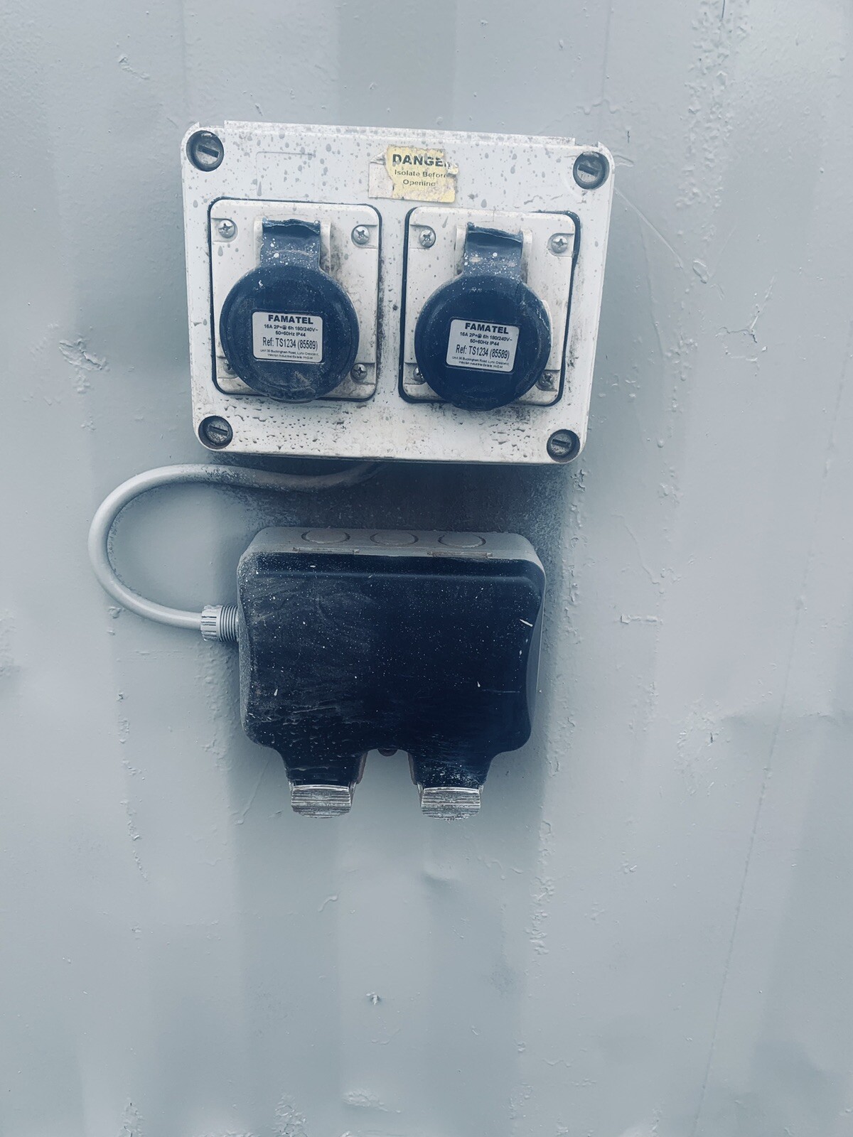 20 Ft shipping Container / FREE delivery local to Amersham eBay