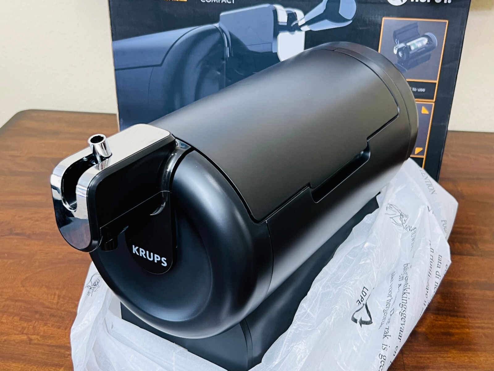 KRUPS Hopsy VB641850 The Sub Compact Draft Beer Dispenser NEW