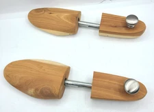 1 Pair Men's Cedar Shoe Trees Stretchers Size Large Rochester Shoe Tree Co VTG 