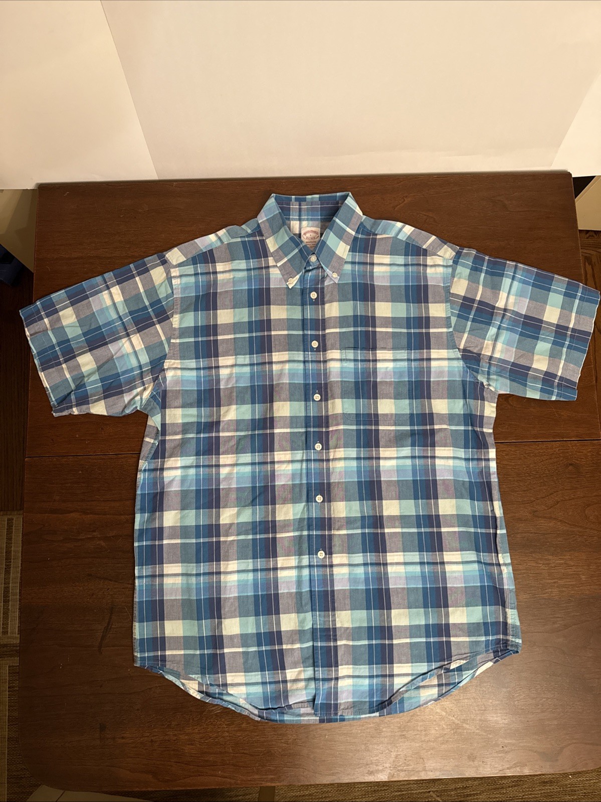 Brooks Brothers Men's L Short Sleeve Button Down Shirt, Plaid White, Multi-Blue