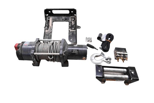 12 Can-Am Commander 1000 XT 4x4 Winch 4000Lb
