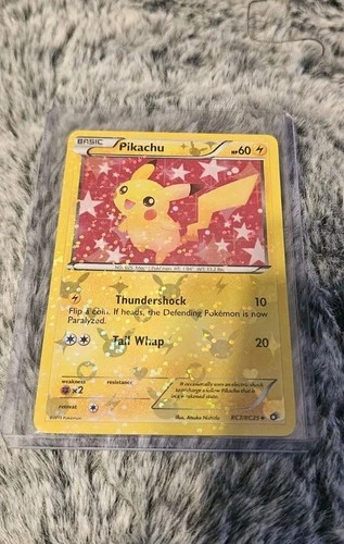 2013 Pokemon Pikachu Legendary Treasures Radiant Collection Holo Card RC7/RC25