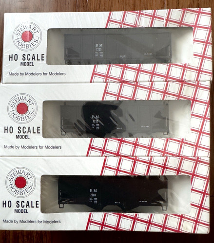 Tolvas Stewart 10407 HO Boston & Maine canal en U 55T 6 paneles 2 bahías (paquete de 6) | Condition: New