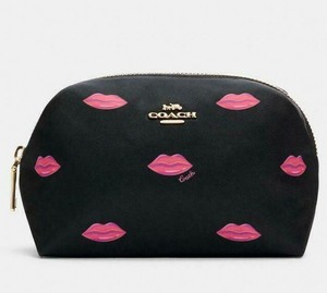 coach outlet cosmetic case