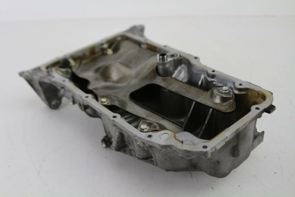Honda Fit 2015-2017 cárter de aceite de motor de 1,5 L 11200-5r0 Foto 2 de 4
