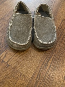 baby crocs 6 months