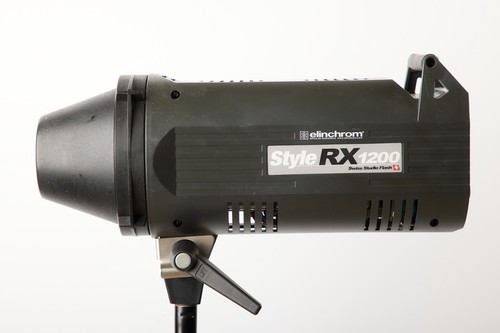 ELINCHROM STYLE RX 1200 SWISS STUDIO FLASH OTTIME CONDIZIONI! - Foto 3 di 5