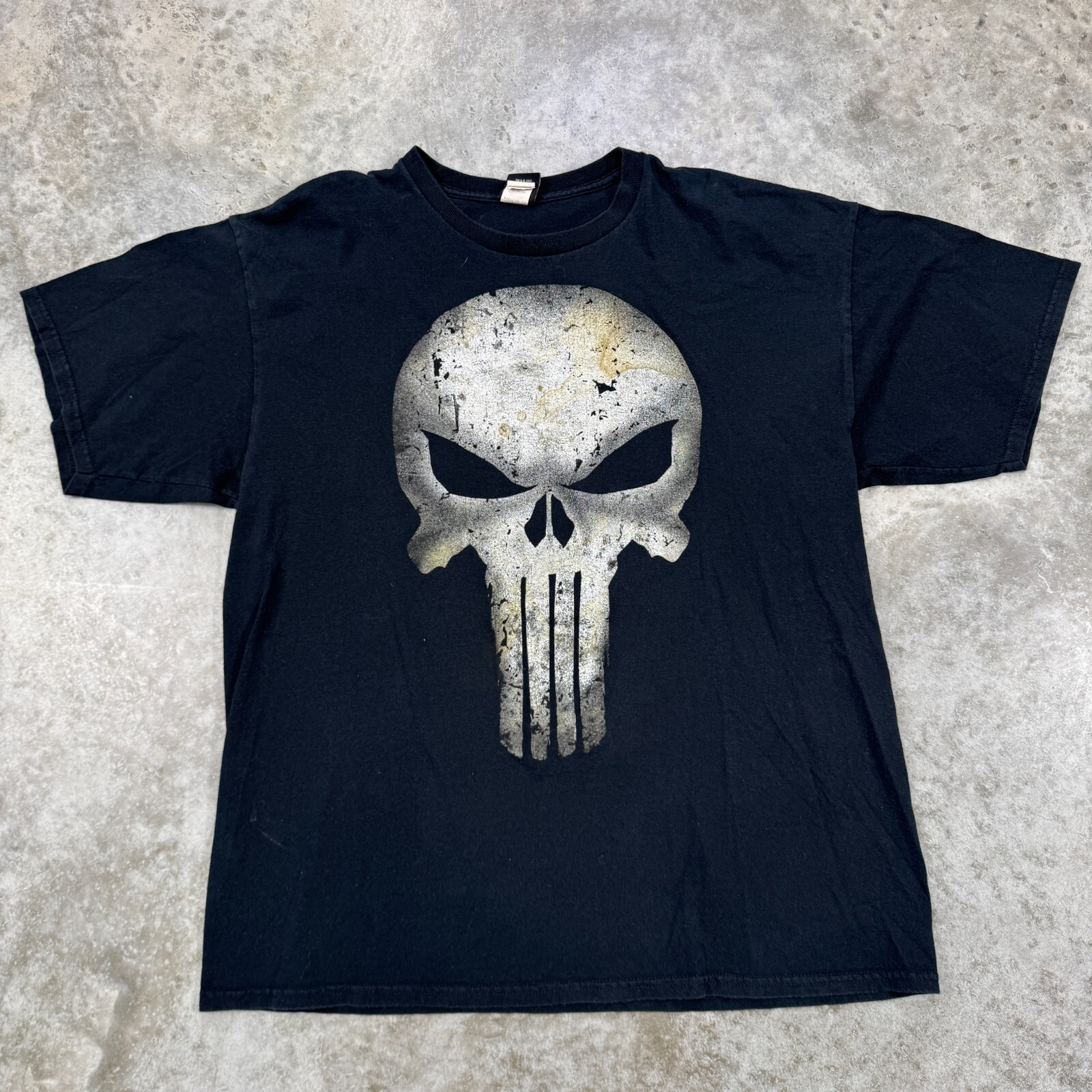 Vintage Punisher shirt mens Extra Large Marvel Mad engine 2004 comics black y2k