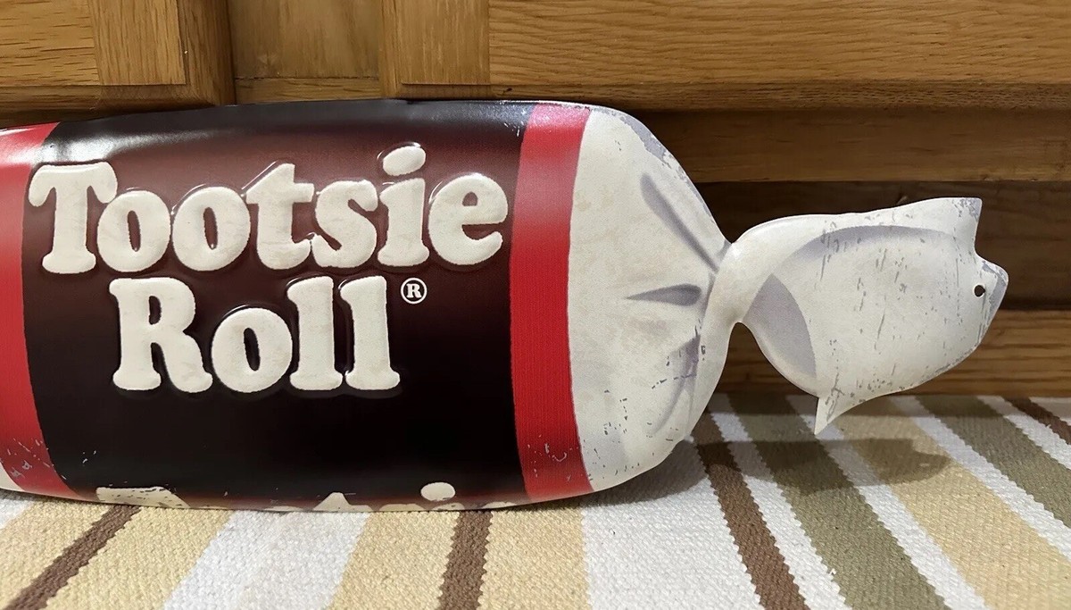 USA看板　TOOTSIE ROLLS Tootsie Roll .5oz bar or 48ct box — Sweeties Candy of Arizona