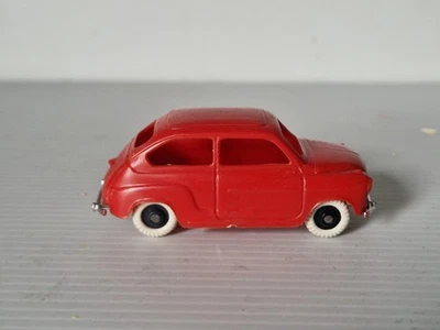 CLE CLEMENT GAGET FIAT 600 ROUGE 1/48 jantes noires norev minialuxe cij - Photo 1/4