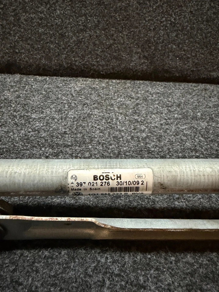 Двигатель звена стеклоочистителя Volkswagen EOS 1Q1955023B - Изображение 2 из 4