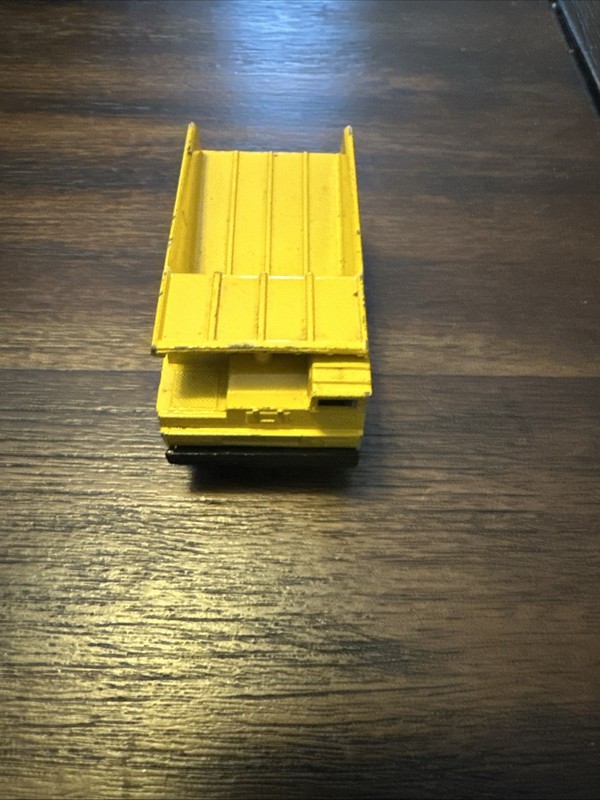 Vintage 1976 Matchbox Lesney Superfast #58 Faun Dump Truck Die-Cast