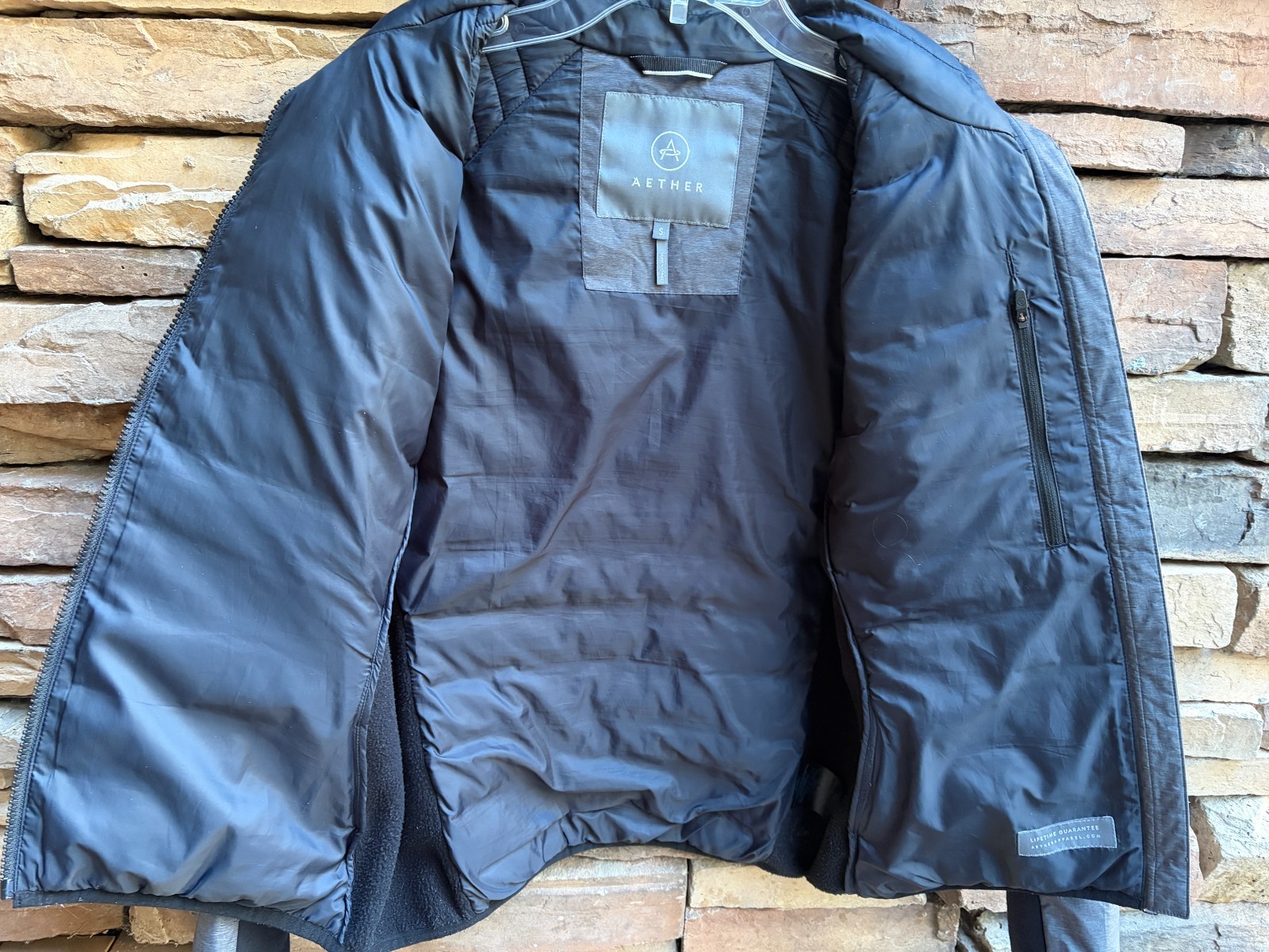 Aether Gray Lightweight Puffer Small  Down Fill J… - image 8