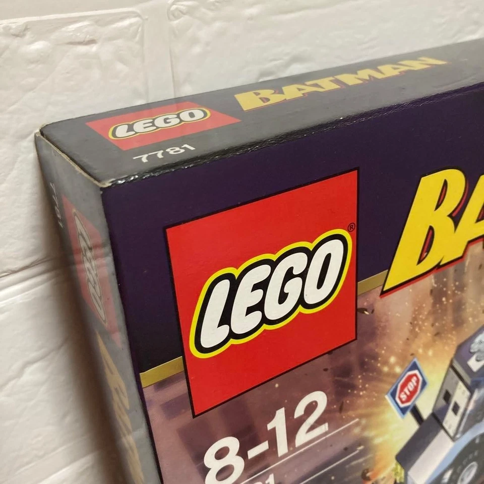 LEGO 7781 The Batmobile Two Face's Escape Batman 2006 New Sealed - Image 3 of 4