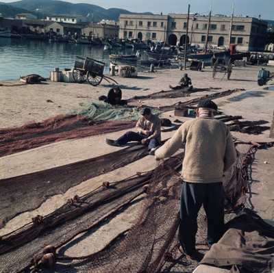 Palma Harbour In Mallorca Fishermen Repair Fishing Nets In Front O- Old Photo