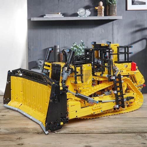 LEGO Technic Cat D11 Bulldozer 42131 In 2021 NEW Ship From Japan - Picture 6 of 6