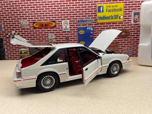 1/18 GMP 1988 Ford Mustang GT white red interior 19001 blemished LPD EXCL #490 - Bild 12 von 16