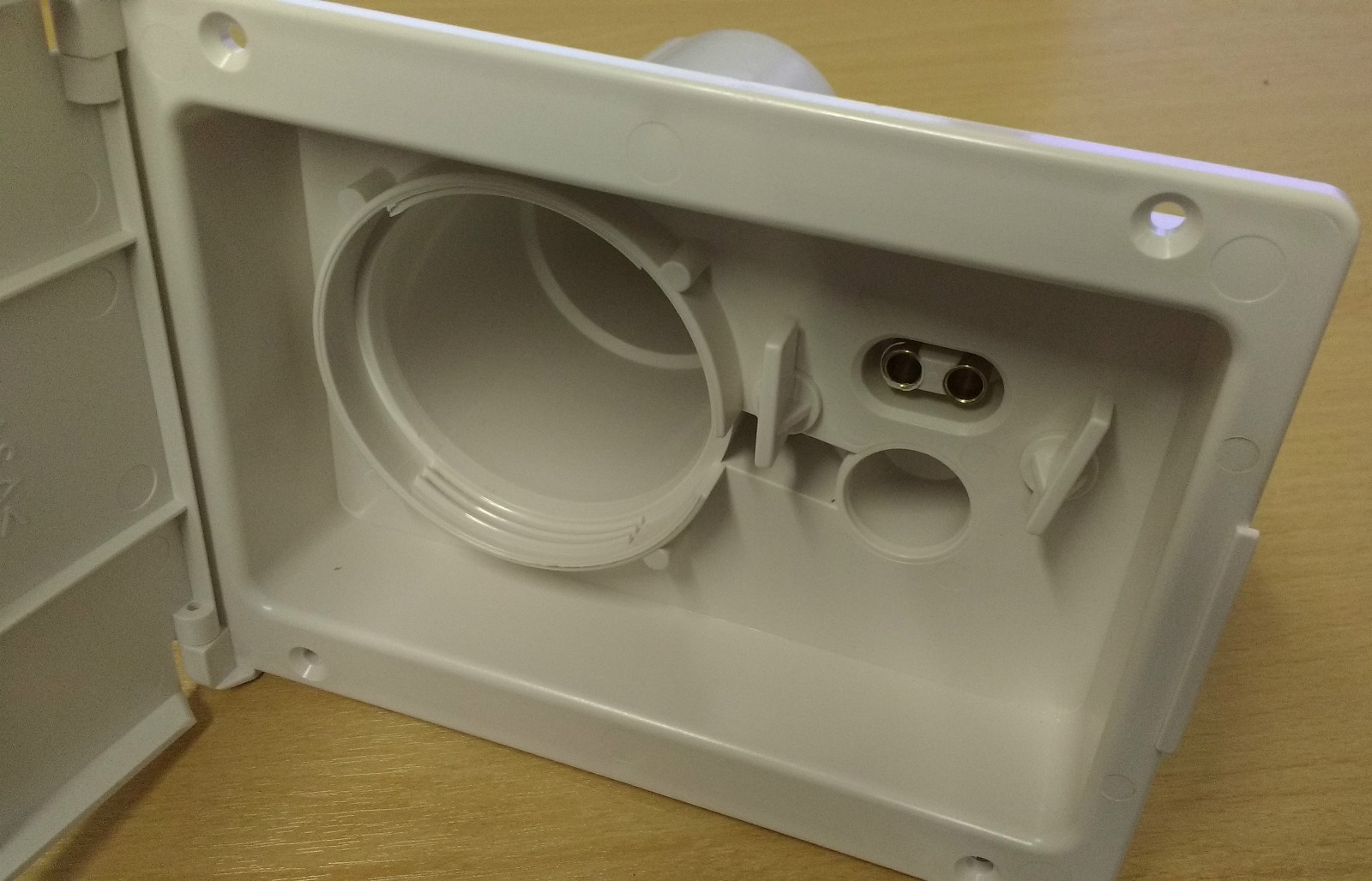 Filtapac Caravan Water Inlet Housing IVORY (Carver Replacement) FL105