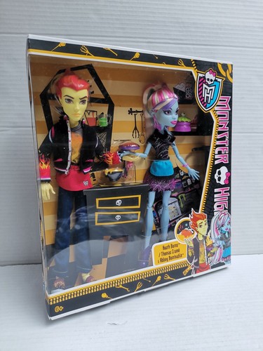 Monster High Abbey Bominable & Heath Burns Home Ick Class Dolls Set 2012 Mattel - Picture 2 of 9