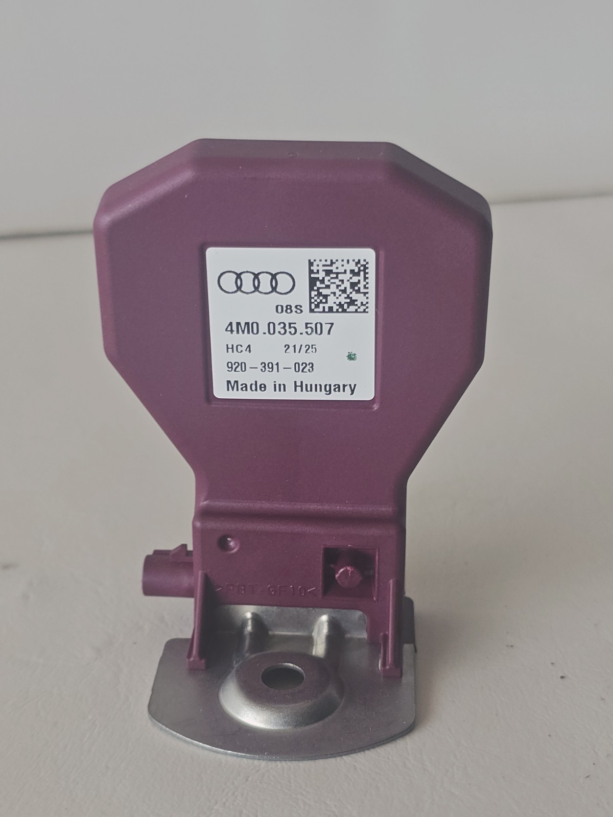 2018 - 2024 AUDI R8 FRONT RIGHT MOBILE PHONE ANTENNA RECEIEVER UNIT 4M0035507 Oe