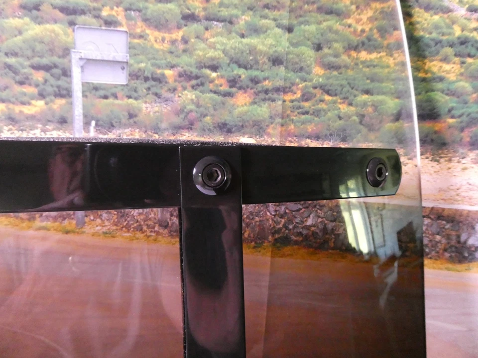 孟菲斯 Shades Fats 挡风玻璃 17 英寸车头灯 22 英寸宽黑色烟 MEB 3211 X1 — 第 4/4 张图片