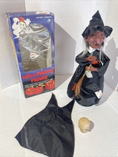 Vintage Halloween Light Up Animated Witch w/Skull 1988, Cape & Skull Off