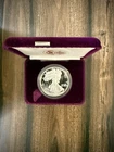 1989 Walking Lady Liberty 1 Oz.999 Fine Silver Round Coin